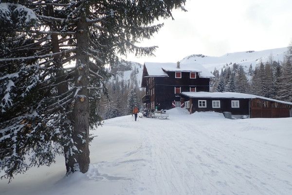 Winterwandelen bij de Kleinarler Hütte