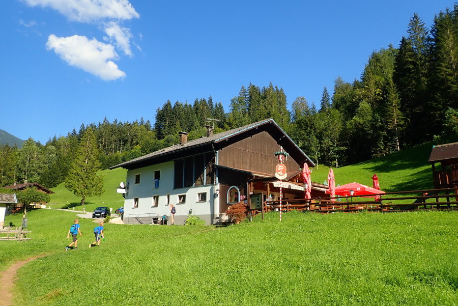Jausenstation Tiefenbachklamm