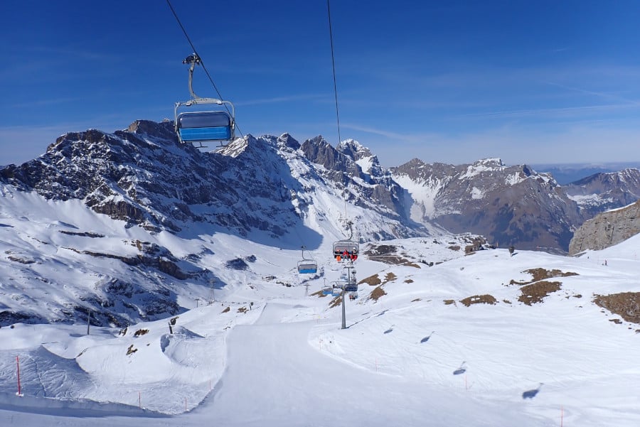 Dit zijn de leukste skigebieden in Zwitserland dichtbij Nederland