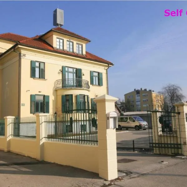6. Hotel Vila Katrca in Ljubljana (Slovenië) - overnachten in Slovenië op weg naar Kroatië
