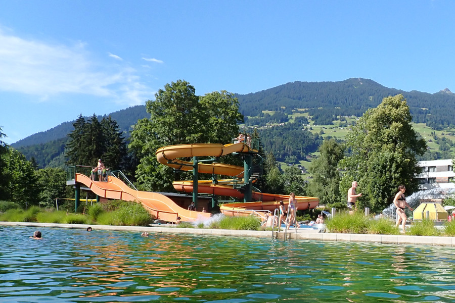 Even afkoelen bij Alpenbad Montafon