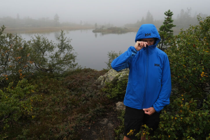 Review HH Odin Lightweight Stretch: heerlijke outdoorjas voor de herfst en winter