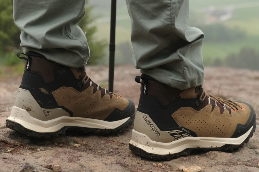 LOWA Explorer GTX Mid: mijn ervaringen met deze wandelschoenen