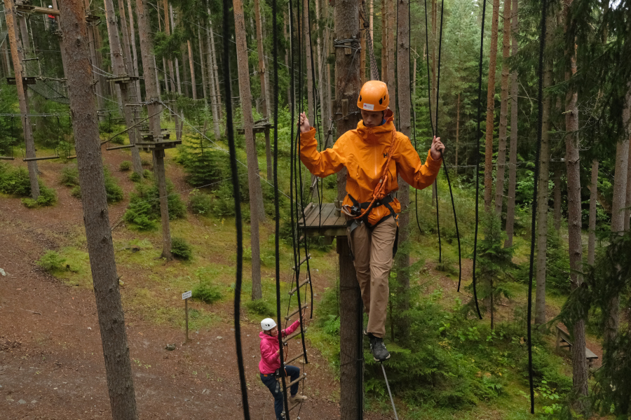 Helgøya klatrepark © bergfamilie.nl | Maaike Meerman